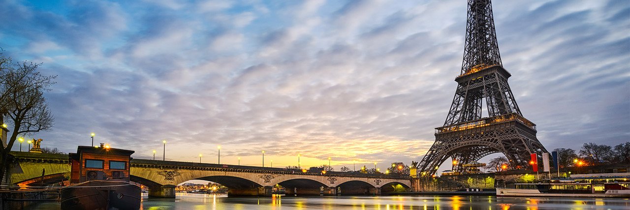 Harrow Currency Exchange Counter